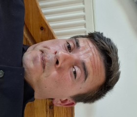 Mani, 33, Amstetten
