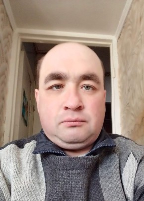 Денис, 38, Россия, Усть-Донецкий