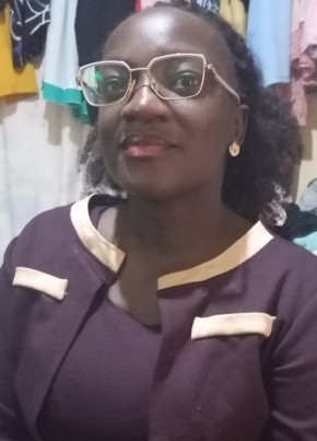 Salume из Kampala 18 лет