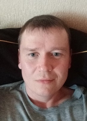 Евгений из Новоуральска 36 лет