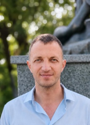 Евгений из Брянска 46 лет