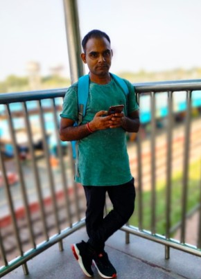 Ram Yash Yadav, 28, India, Delhi