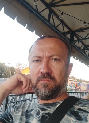 Роман, 43, Россия, Белгород