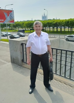 Андрей из Санкт-Петербурга 67 лет