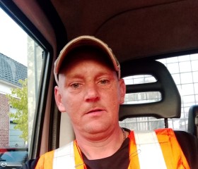 Roger, 40, Winschoten