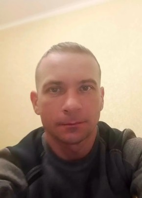 Денис из Изобильныя 39 лет