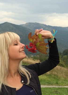 Marina, 34, Ukraine, Kiev