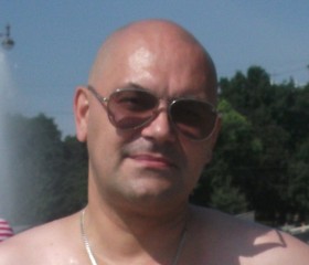Михаил, 56 лет, Санкт-Петербург