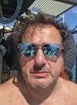 Kep, 46, Barcelona