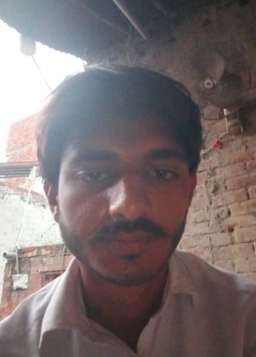 Sagheer, 18, پاکستان, لاہور