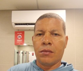 Edilson, 45, Teresina