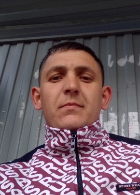 Yuriy, 33, Russia, Yekaterinburg