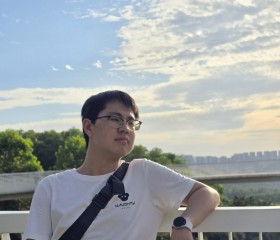 mai chen, 22, Shenzhen