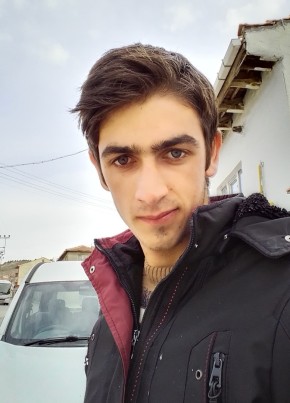 Yusuf yegul, 19, Türkiye Cumhuriyeti, Bozüyük
