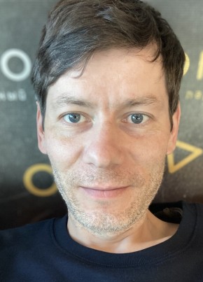 Илья из Смоленска 40 лет