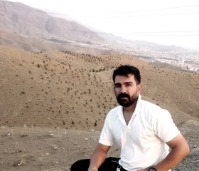 Rasol, 28, Tehran