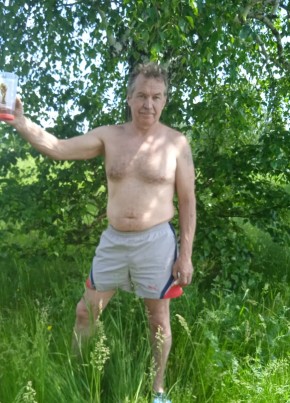 Игорь, 61, Россия, Касли