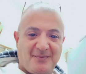 رائد, 52 года, عمان