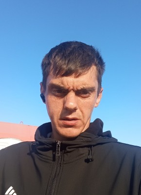 Олег из Омска 32 года