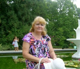 Лариса, 73 года, Полтава