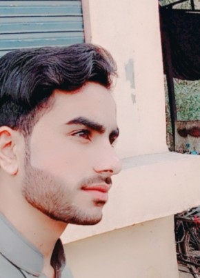 Ch junaid Gujjar, 18, Pakistan, Faisalabad
