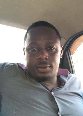 Kenneth Asante, 37, Ghana, Accra