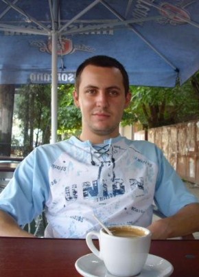 Raul, 38, Romania, Orşova