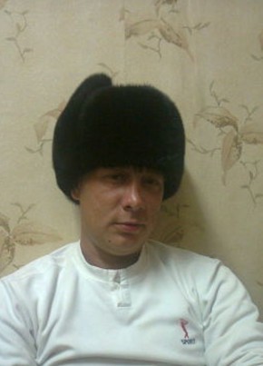 Максим, 37, Россия, Усть-Кут
