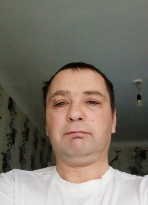 Dmitriy Dzyuba, 44, Russia, Taganrog