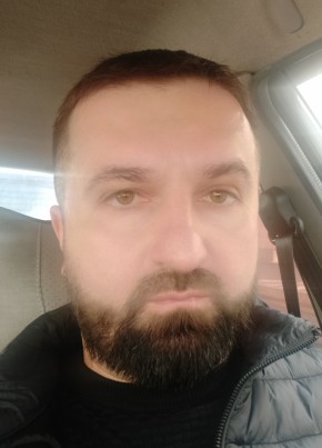 Александр из Екатеринбурга 39 лет