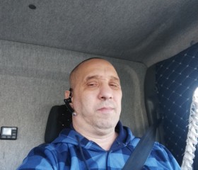Aleksandr, 48, Moscow