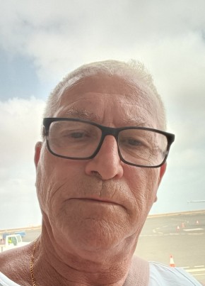 Freddy из Porto 66 лет