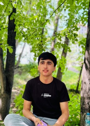 Али из Барнаула 22 года