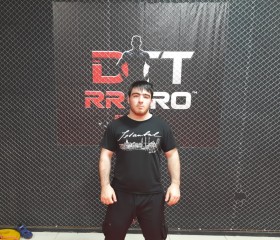 MagomedKhan, 20, Makhachkala