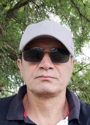 Kamran из Боброва 49 лет