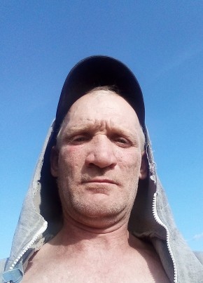 Виктор, 44, Россия, Краснотурьинск