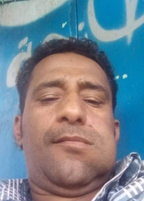 خالد عبد الملك ش, 33, الجمهورية اليمنية, تعز