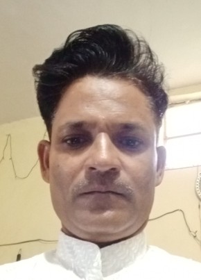 Nisar, 37, India, Pune