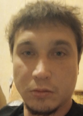 Artur, 22, Russia, Moscow