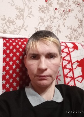 Вика, 39, Россия, Петрозаводск