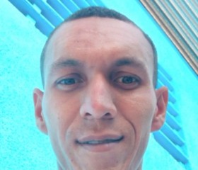 Jonathanperozo, 28, Valencia