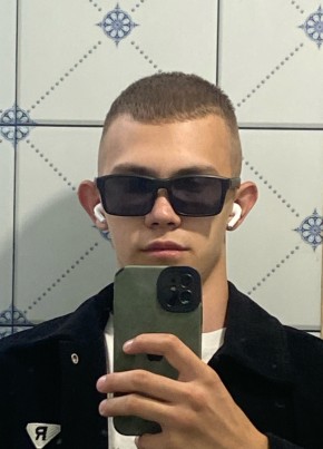 Andrey, 18, Russia, Michurinsk