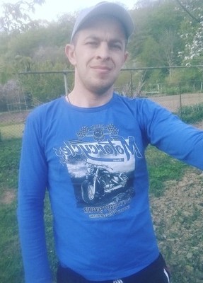 Sergeevich, 38, Россия, Тульский
