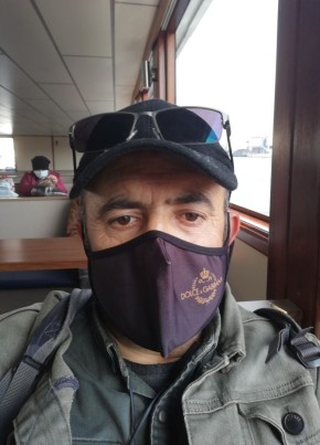 Metin, 44, Türkiye Cumhuriyeti, İstanbul