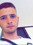 thibaut, 26, Niort