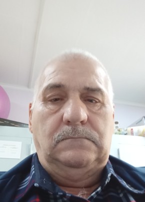 михаил
