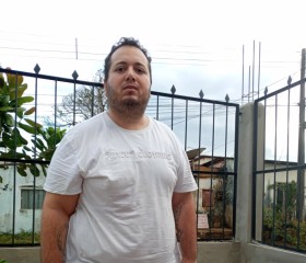 Mike Nascimento, 32, Brasilia