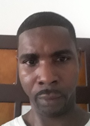 Jevon, 38, Saint Vincent and the Grenadines, Kingstown