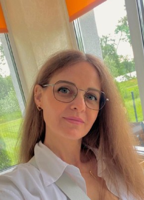 Елена из Смоленска 42 года