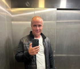 Sergey, 44, Moscow